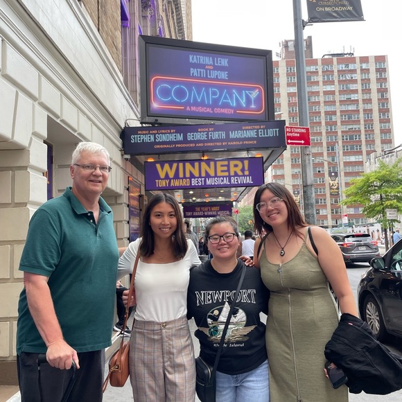 Meet the Posher - Picture 4 of 4